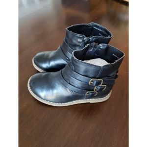 Little Girl's Old Navy Booties
